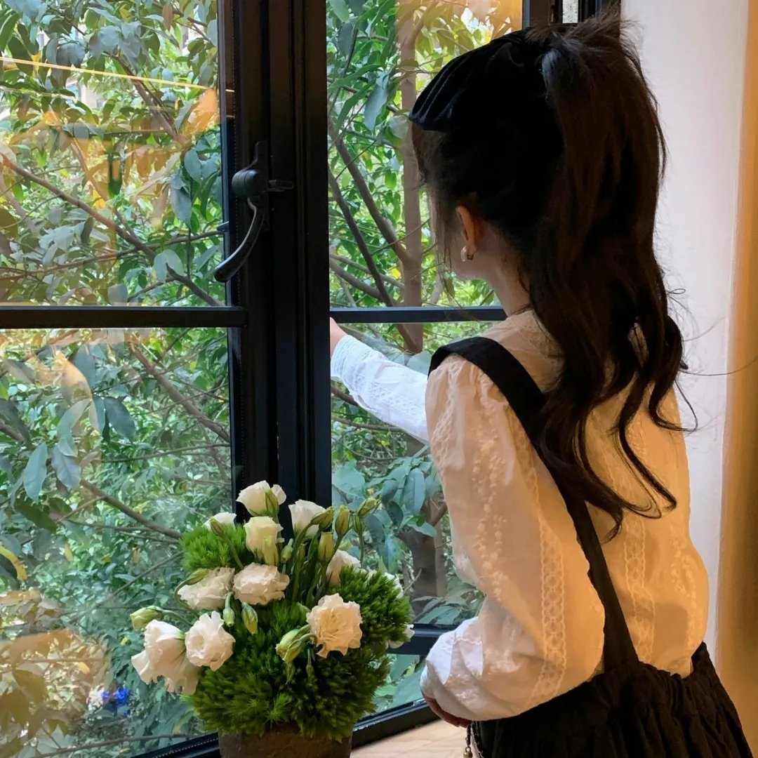 丈夫们，女人们，情人们